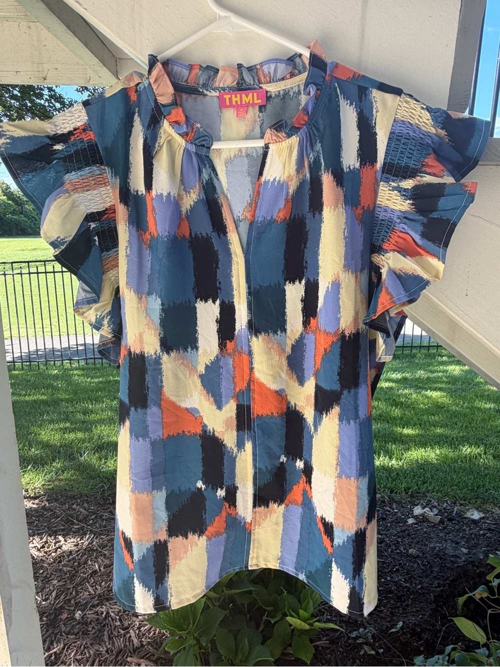 THML XL Multicolor Abstract Print Sleeveless Ruffle Sleeve Top. NWOT